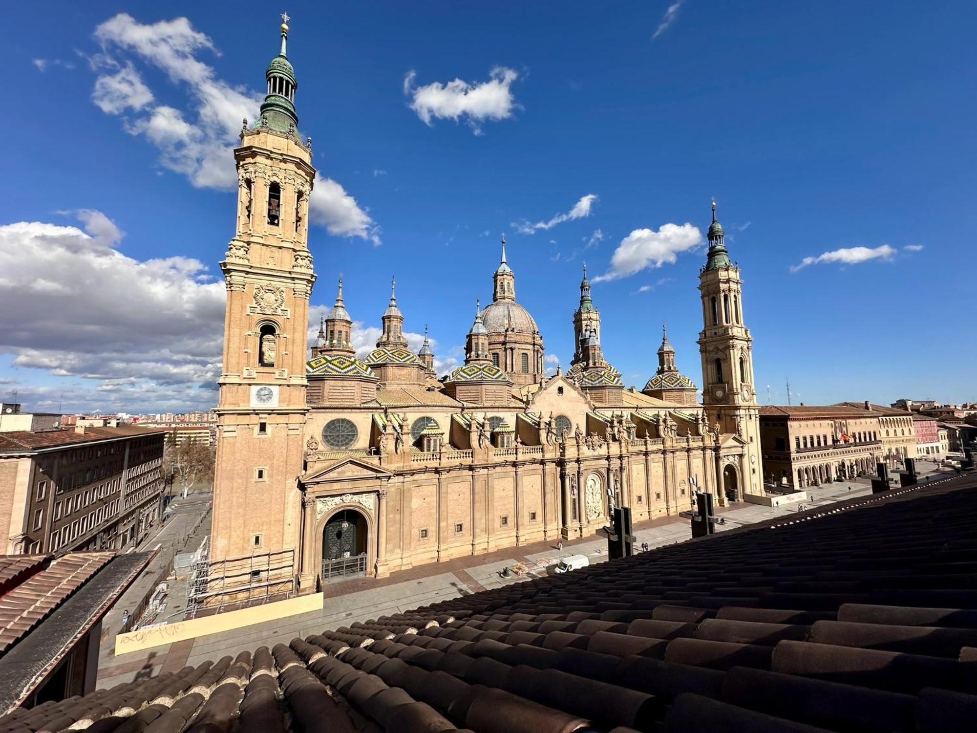 Apartament La Plaza Del Pilar Saragossa Zewnętrze zdjęcie
