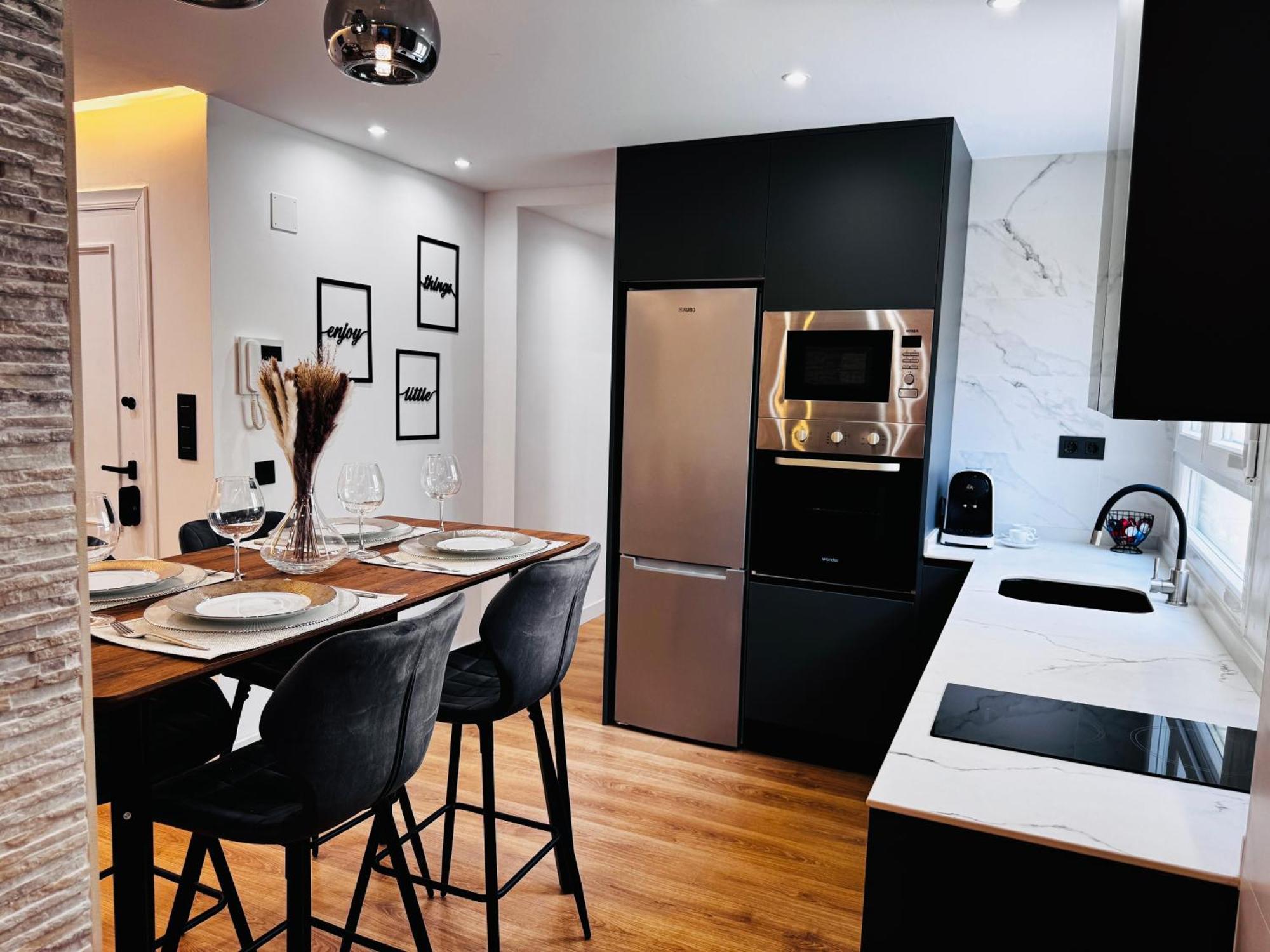 Apartament La Plaza Del Pilar Saragossa Zewnętrze zdjęcie